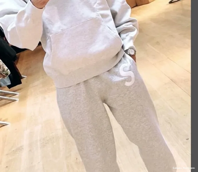 24FW SWEATSHIRT ¥329 HOODED 0503